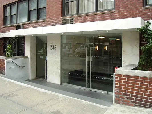 Rented by BLDG | media 40