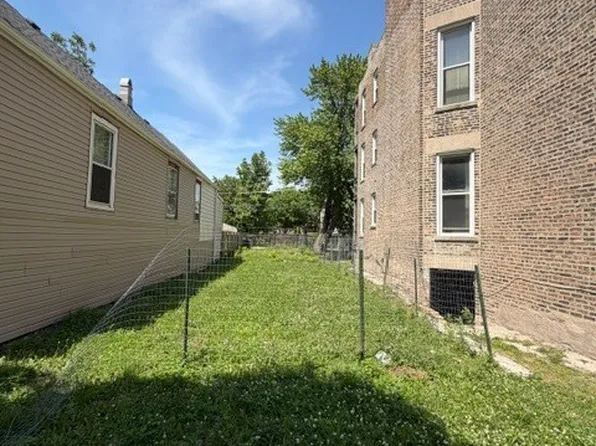 4338 S Wells St, Chicago, IL 60609