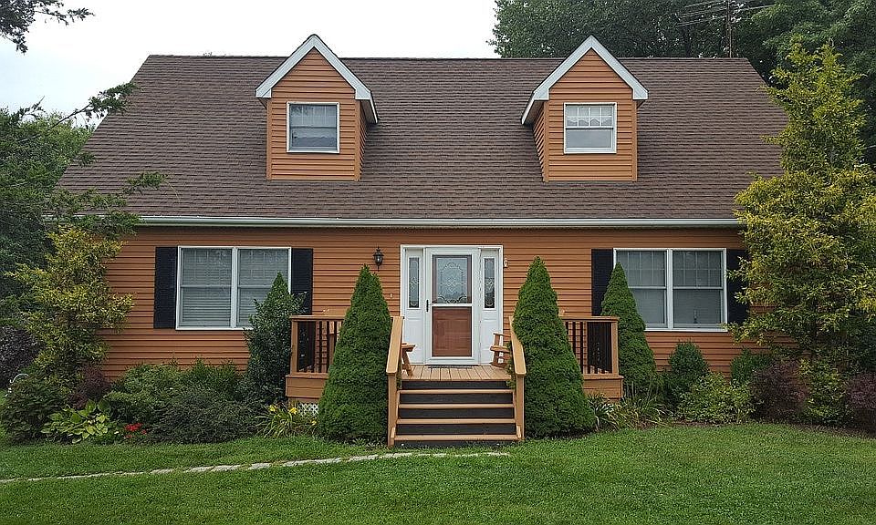 Newer roof and fresh paint!