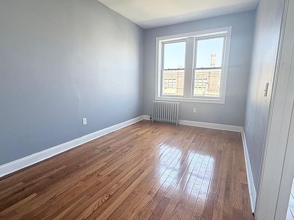 3rd image of 662 Avenue A #17E
