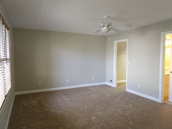 4th image of 8209 S Port Dr