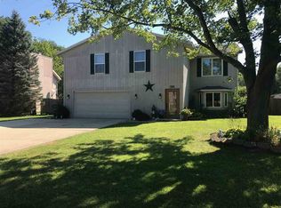 8210 N Wilderness Rd, Muncie, IN 47303