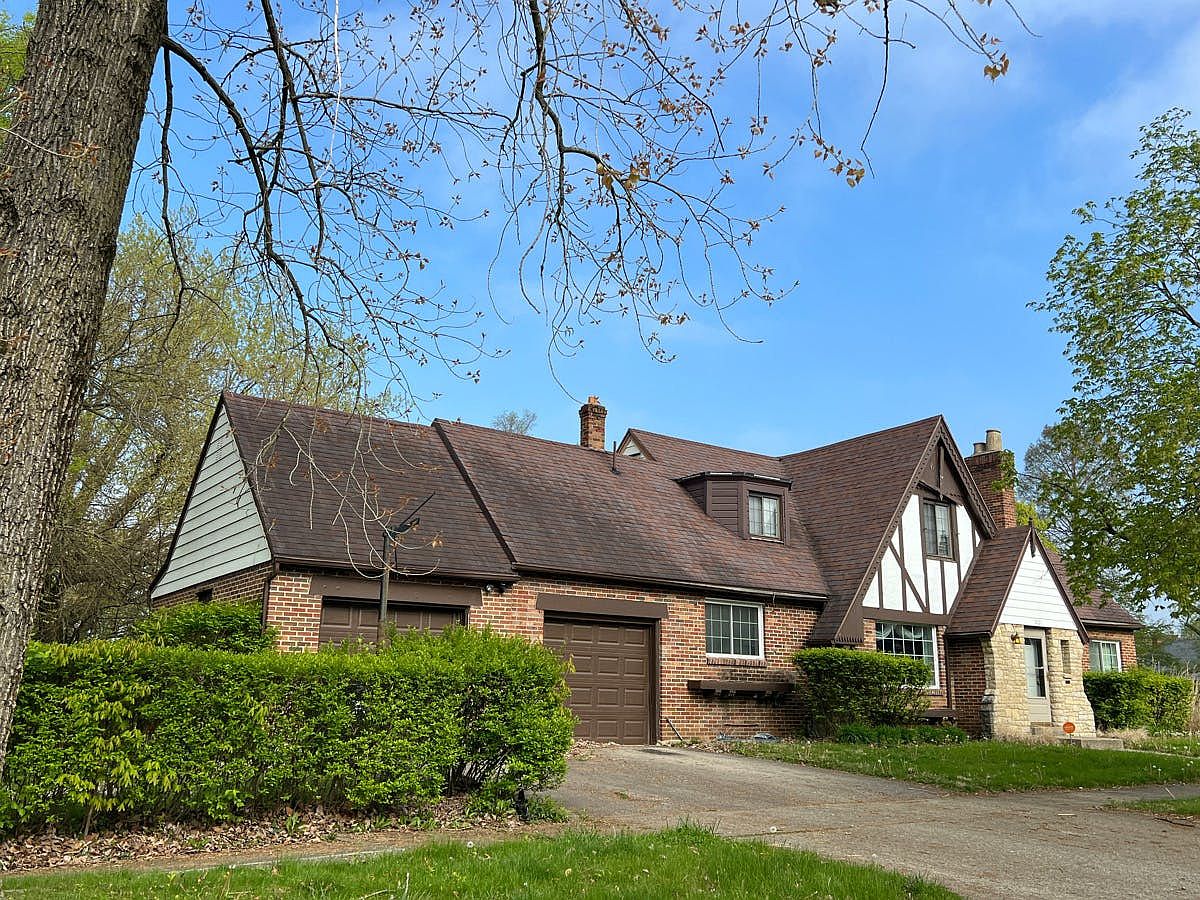 2021 Burroughs Dr, Dayton, OH 45406 Zillow