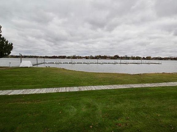 4th image of 3434 Loon Lake Ct #1