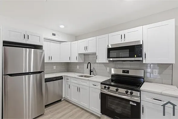 4129 Ogden St #3 — Photo 6
