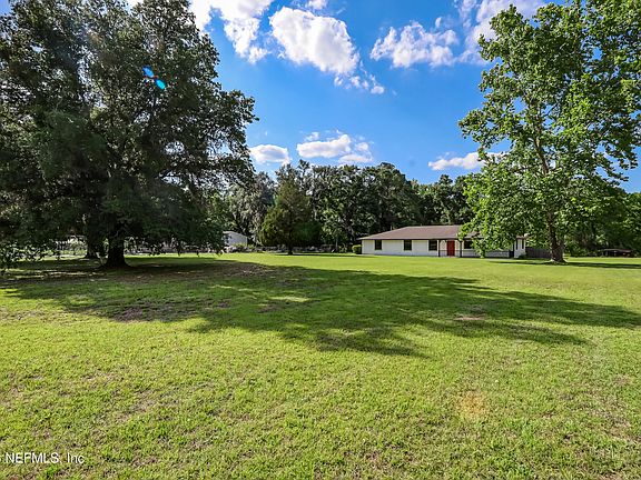 3rd image of 13737 CEDAR CREEK Drive