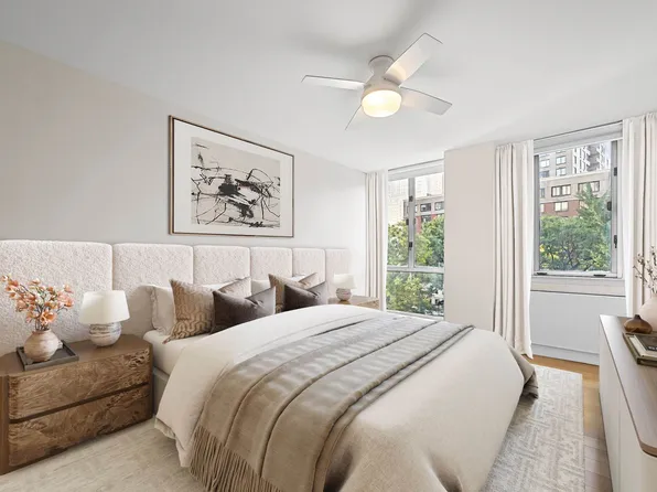 225 Rector Place image 10 of 27