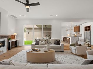 309 Avenue Of Oaks St, Houston, TX 77009