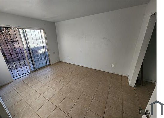 1st image of 370 Jill Cir #370