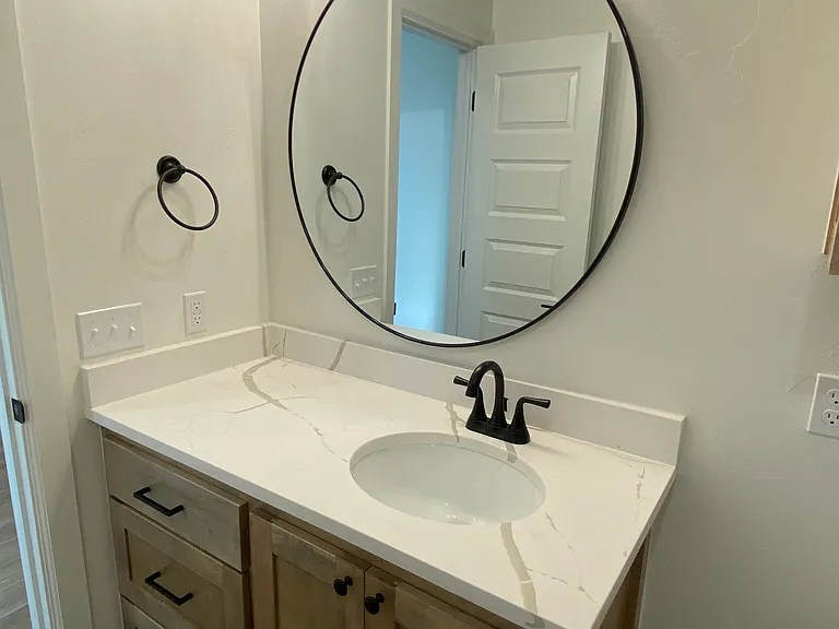 2836 Kingswood Dr — Photo 32