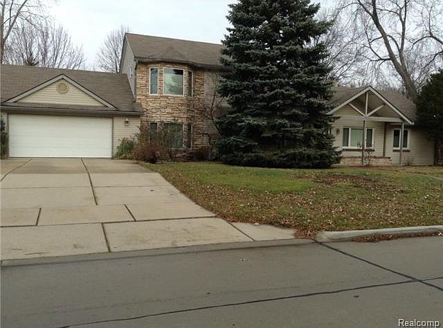 1st image of 30712 Elmwood St