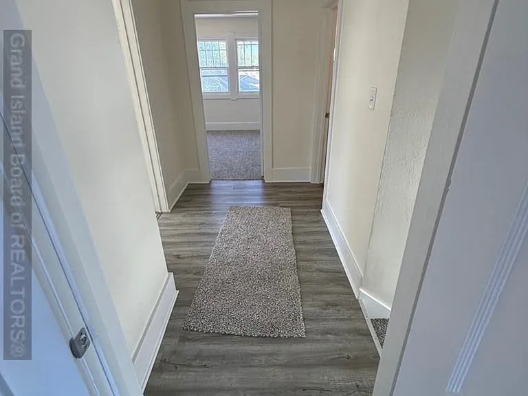 1615 W 7th St — Photo 15