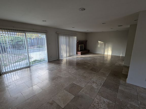 4th image of 4665 Montecarlo Park Ct
