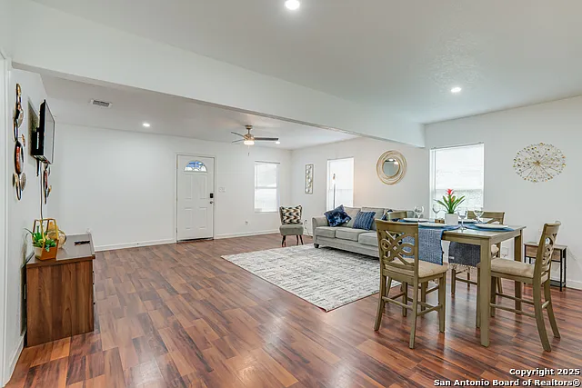 1039 McKinley Ave — Photo 10