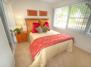 3343 Clairemont Dr APT 3, San Diego, CA 92117