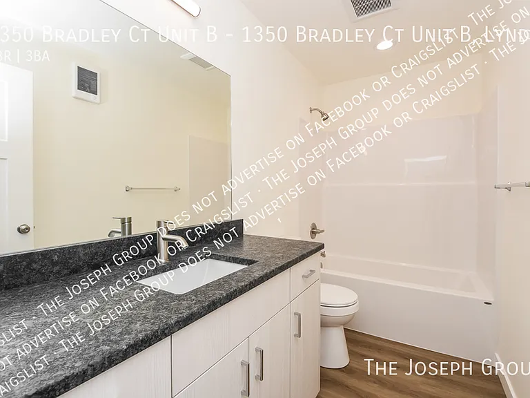 1350 Bradley Ct #B — Photo 27