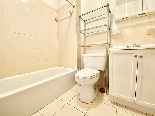 Rented by Voro NYC | media 12