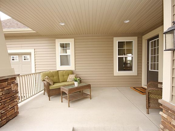 3rd image of 3207 Atwood Ct