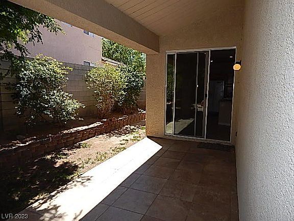3rd image of 2288 Surrey Meadows Ave #0