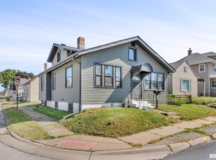 2231 N Division St, Davenport, IA
