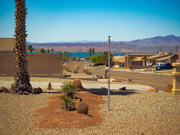 View of Lake Front yard and driveway