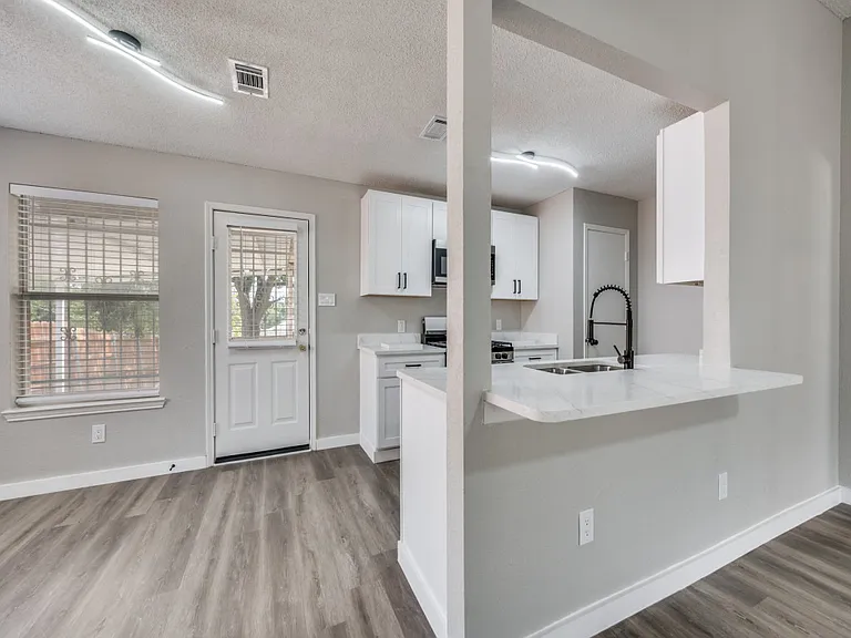 2238 Arroyo Ave — Photo 19