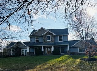 2504 Meloy Rd, Kent, OH 44240