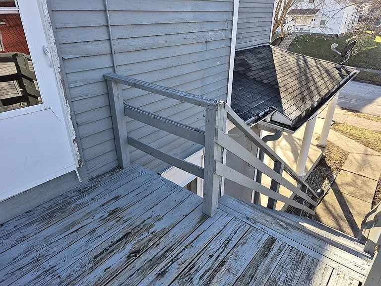 1205 Bank St #1/2 — Photo 35