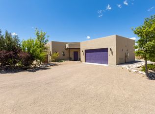 33 Mustang Rd, Placitas, NM 87043