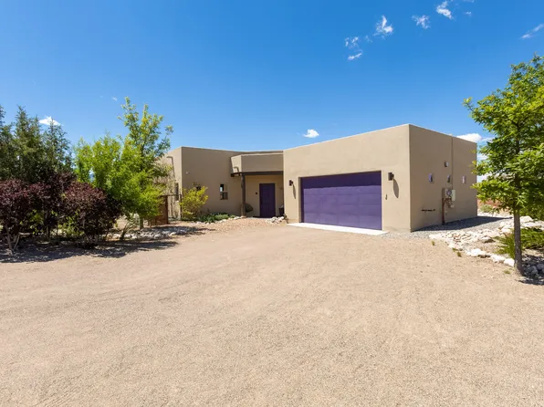 33 Mustang Rd, Placitas, NM 87043