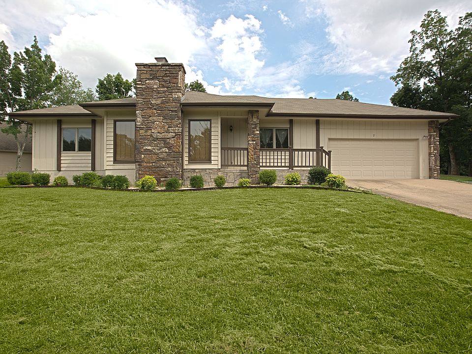 1st image of 2 Harrington Cir