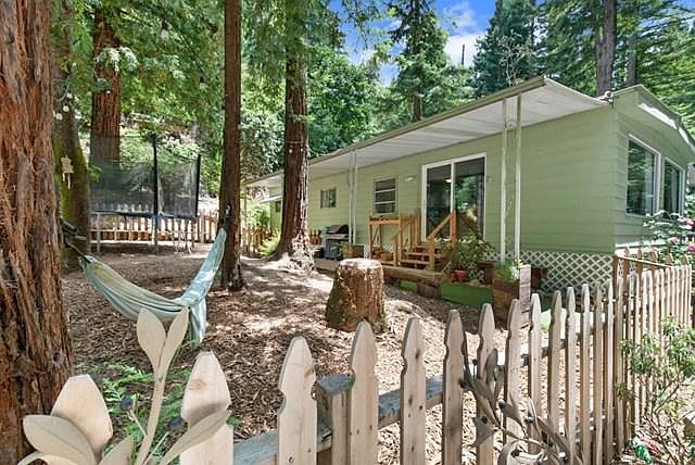 1st image of 20289 Bear Creek Rd Unit 3