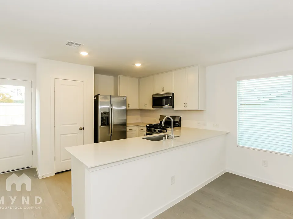 10124 Dalgreen Cir
