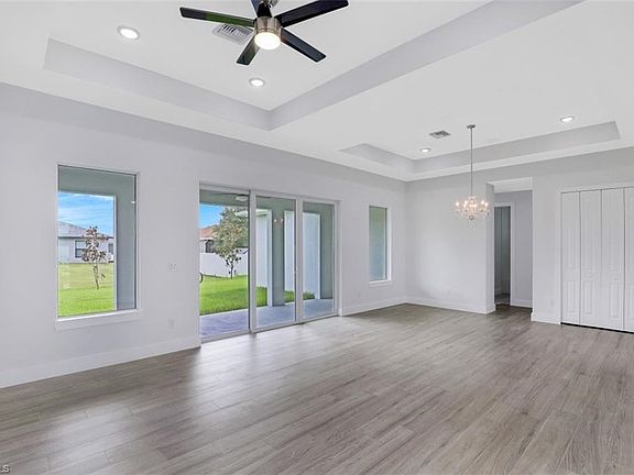 2nd image of 1340 S Gator Cir