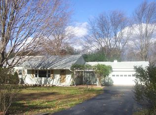 1720 South St, Coventry, CT 06238