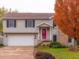 1408 Oreilly Ct, Normal, IL 61761