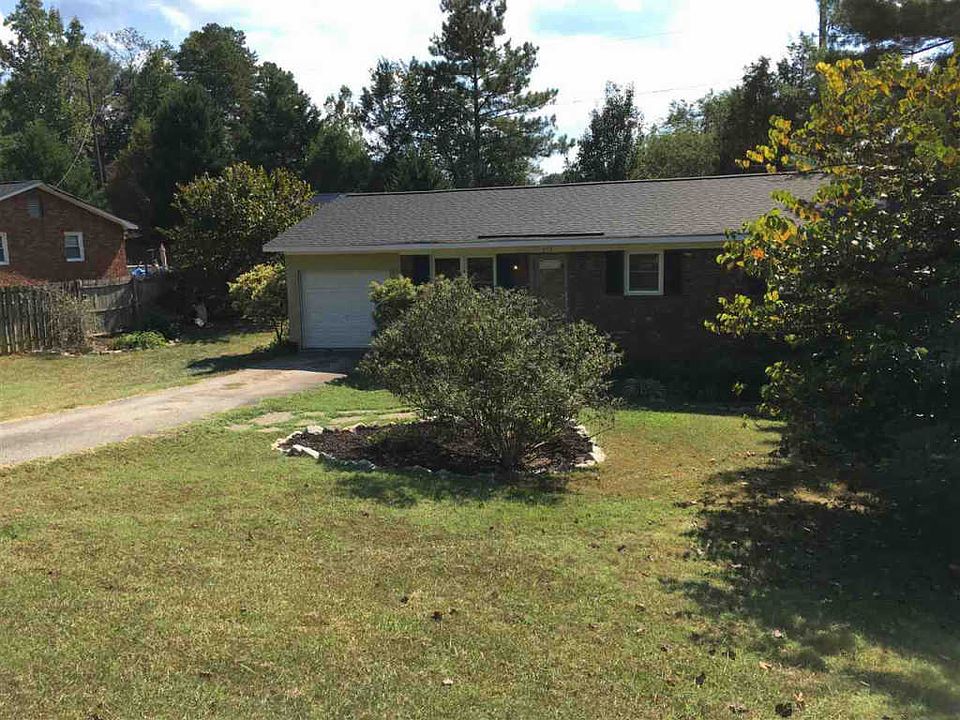 1st image of 219 McKay Ave