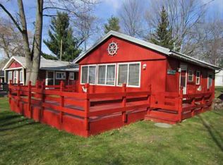 4134 W Houghton Lake Dr, Houghton Lake, MI 48629