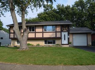 6568 Devonhill Rd, Columbus, OH 43229