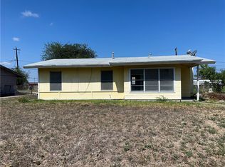 317 Redwood Dr, Mathis, TX 78368