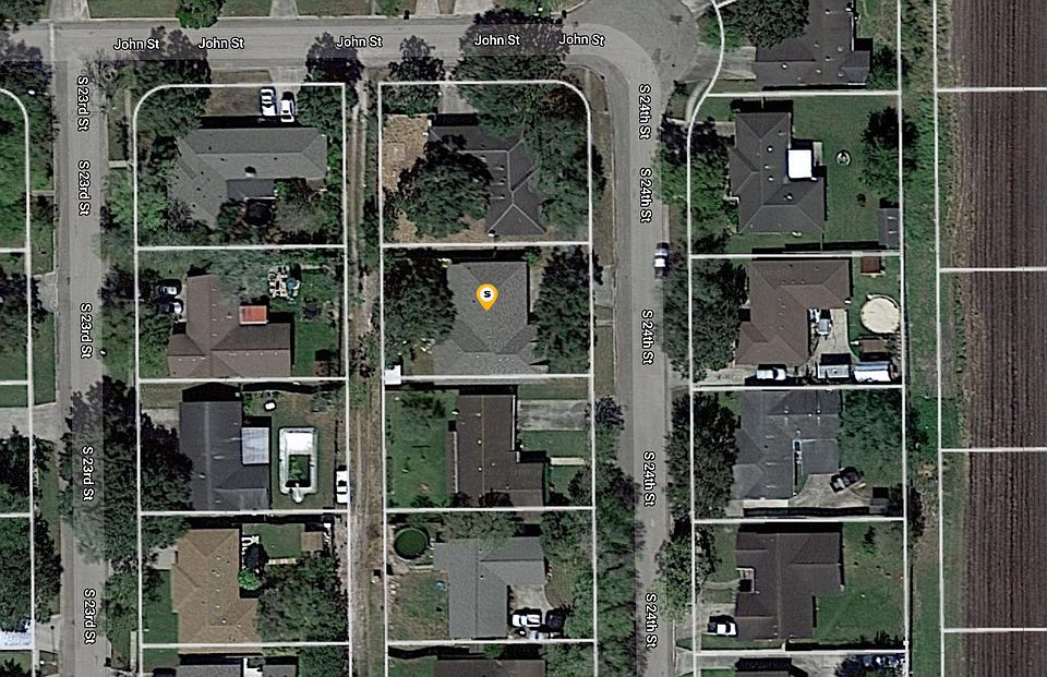 1st image of 729 S 24th St