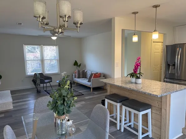 228 Mohican Cir, Summerville, SC 29483