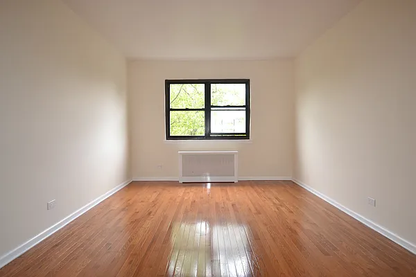 Rented by Silverstein Collection LLC  | media 7