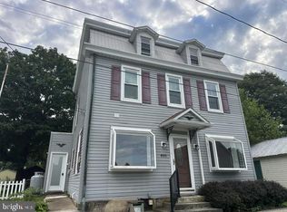 405 Kauffman St, Boiling Springs, PA 17007