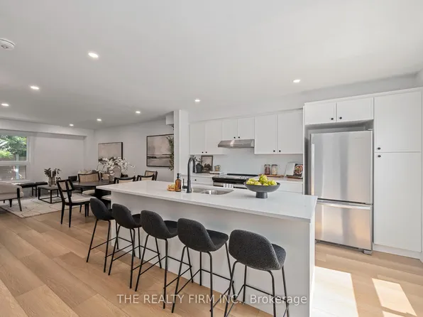 1786 Attawandaron Rd #11, London, ON N6G 3N1