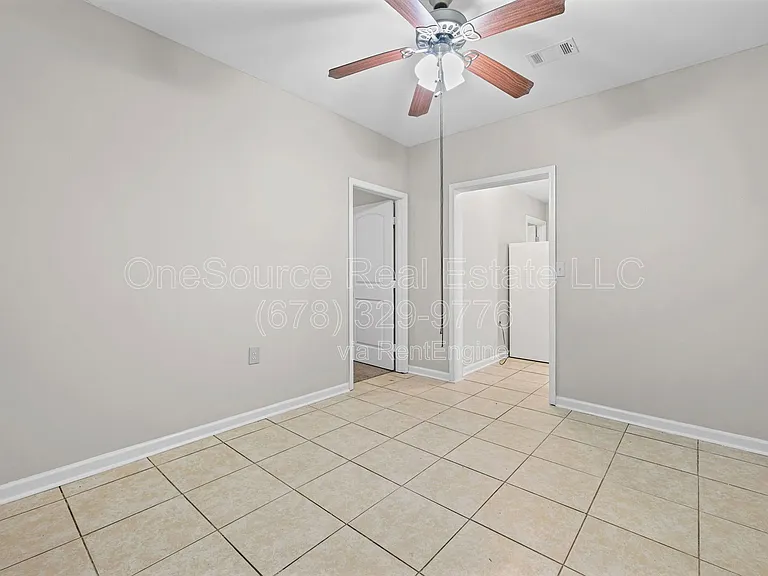 4211 Crestside Rdg SW #B — Photo 6