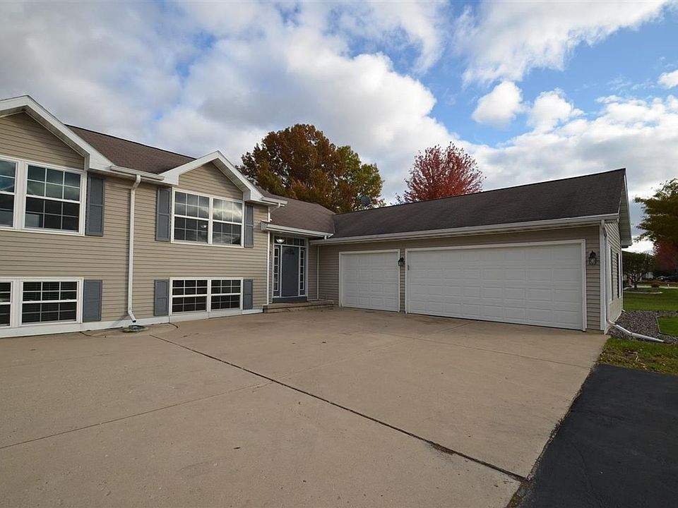 1st image of 2672 Sandra Rose Ln