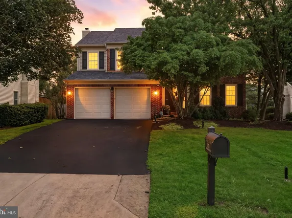 9605 Linden Wood Rd, Manassas, VA 20111