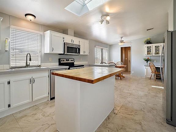 3rd image of 23250 Libertalia Ln
