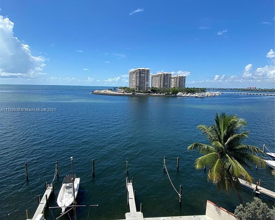 1st image of 1632 S Bayshore Ct APT 503